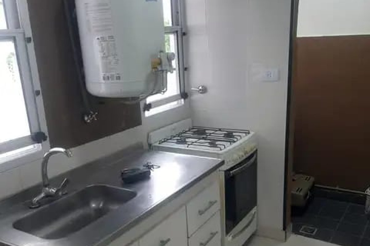 Alquiler 3 ambientes en  floresta